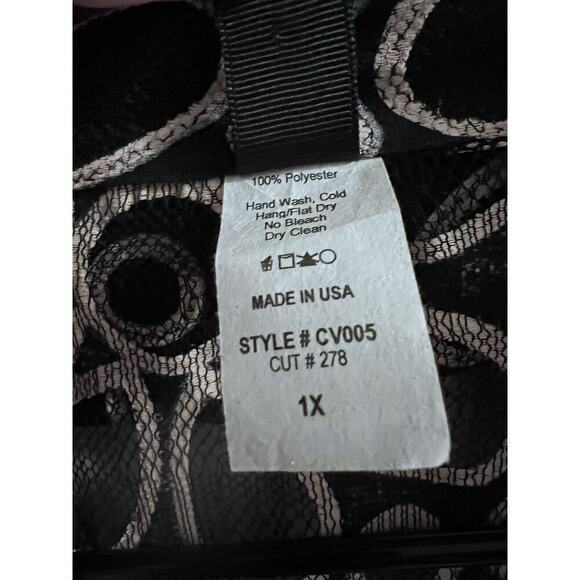 Curvesque Black Cream Floral Babydoll Sheer Puff Sleeve Jacket 1x - Picture 6 of 7